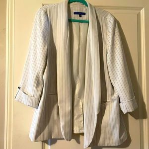 White and black stripped Blazer